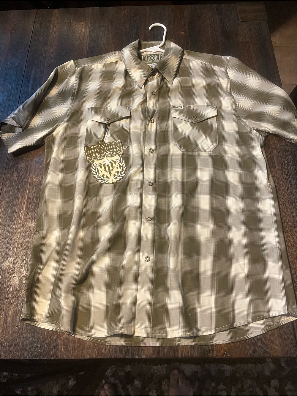 Dixxon “Freeman” short sleeve flannel Men’s L NWT